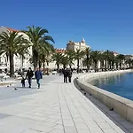 Lägenhet Klarina Split