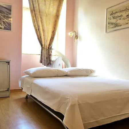 Apartment Klarina