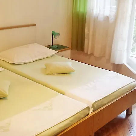 Apartment Klarina *