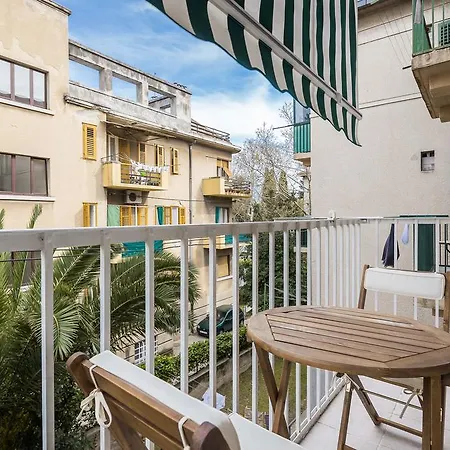 Apartment Klarina