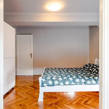 Apartment Klarina