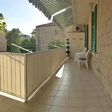 Klarina Apartment