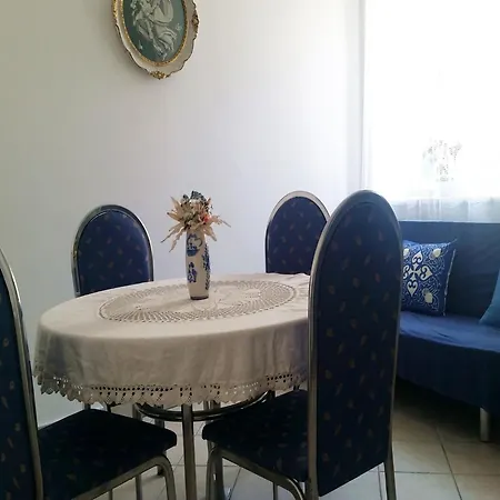 Klarina アパート *